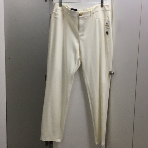 INC SKINNY LEG CURVY FIT WOMANS PANTS - Picture 2 of 14